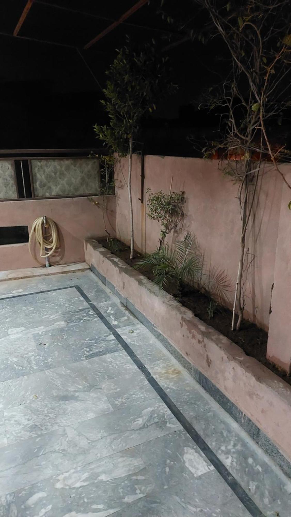 Shally Valley Guest House Rawalpindi Bagian luar foto
