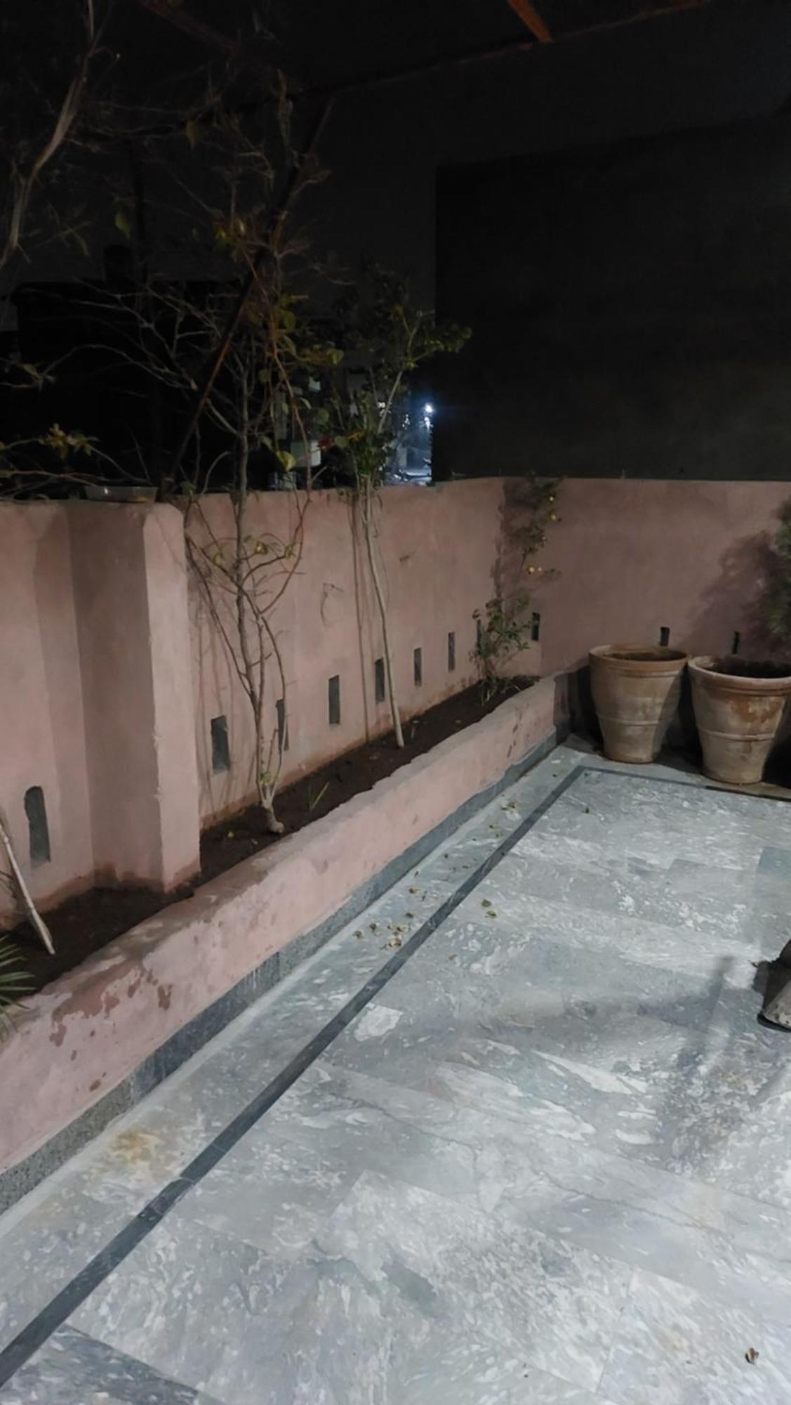 Shally Valley Guest House Rawalpindi Bagian luar foto